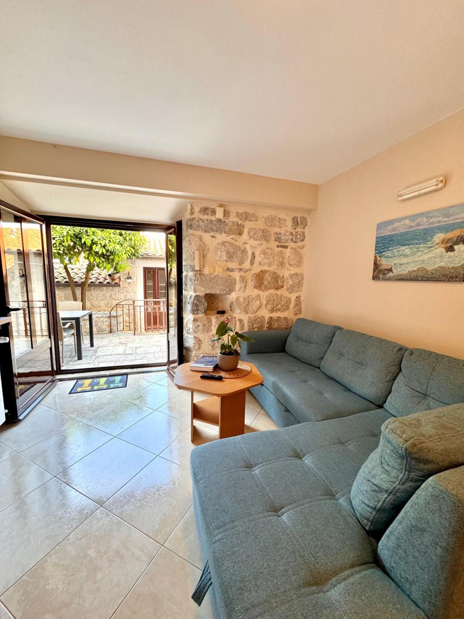 Apartments Radonicic Kotor Exterior photo