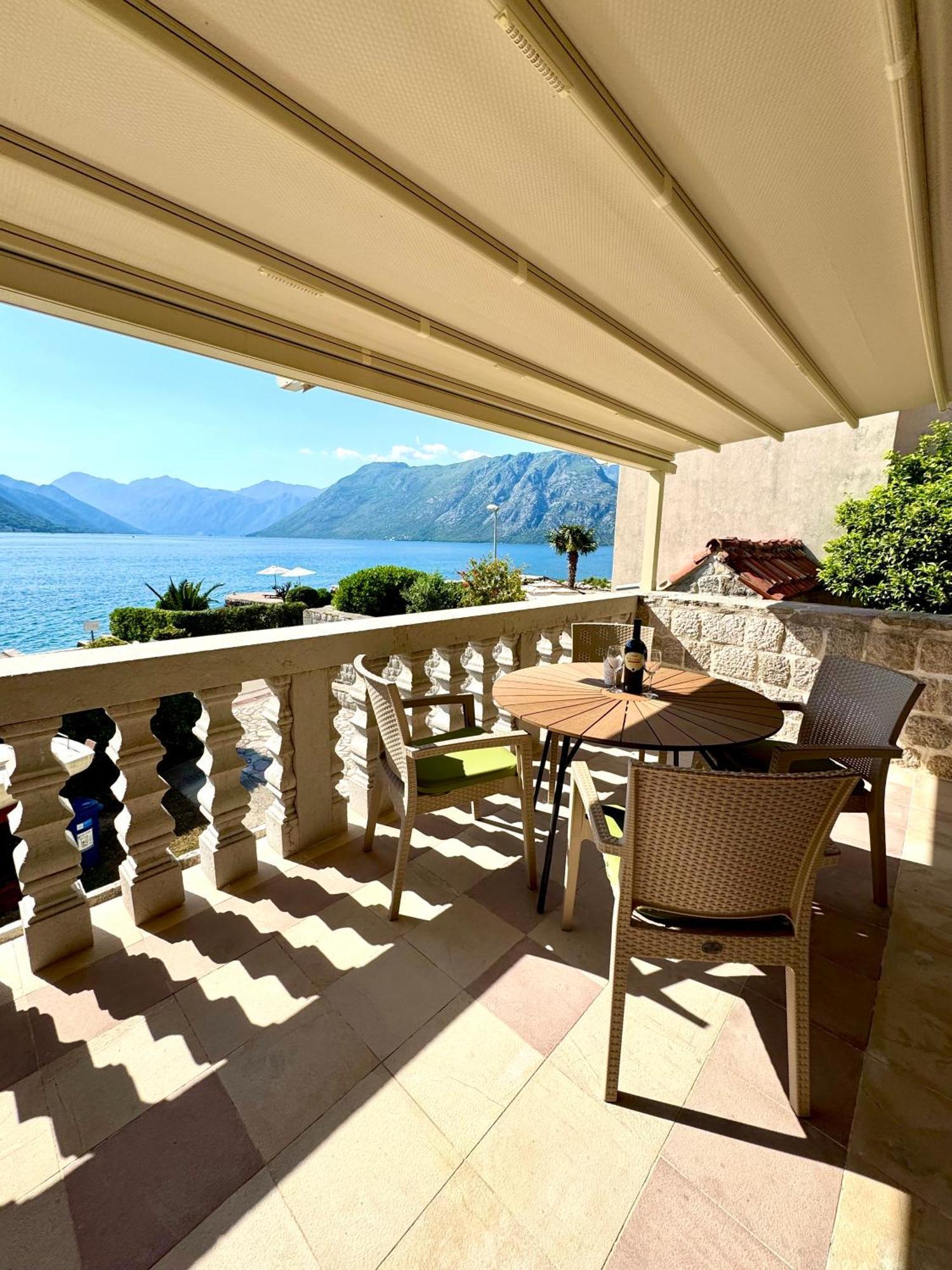 Apartments Radonicic Kotor Exterior photo